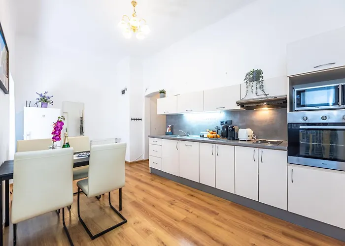 Wenceslas Square 2 Bedroom Praga